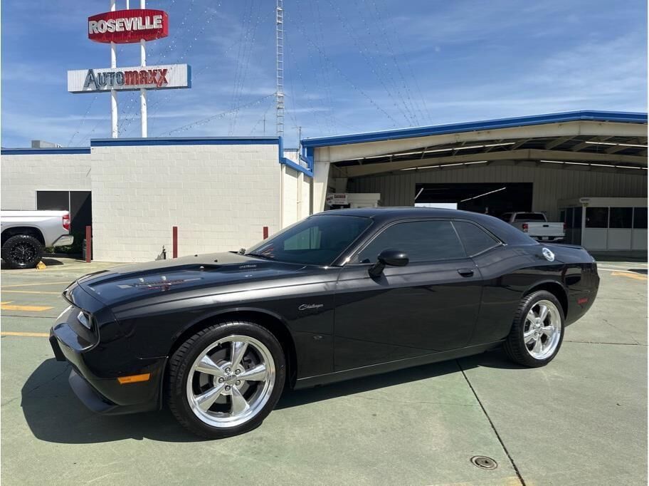 2011 DODGE Challenger