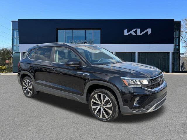 2023 VOLKSWAGEN Taos