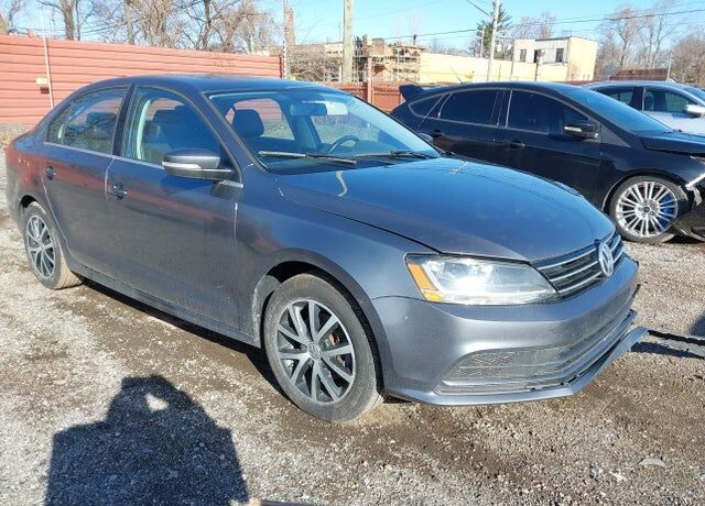 2017 VOLKSWAGEN Jetta