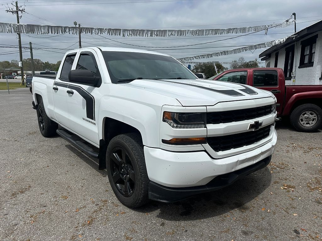 2017 CHEVROLET Silverado