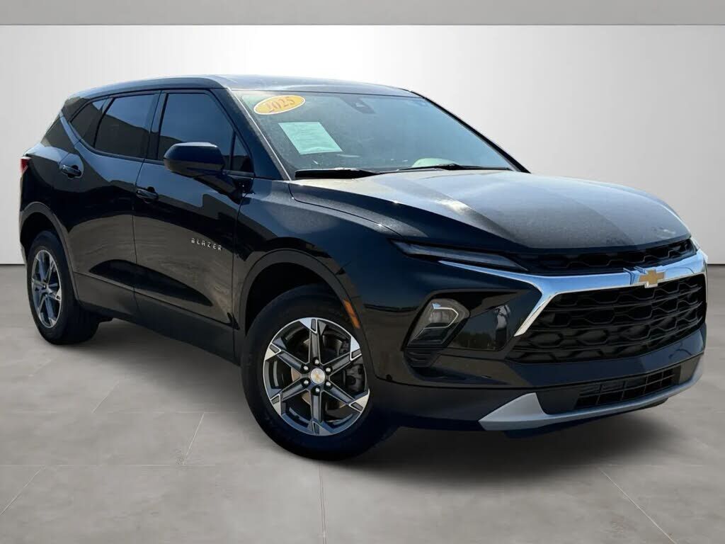 2025 CHEVROLET Blazer