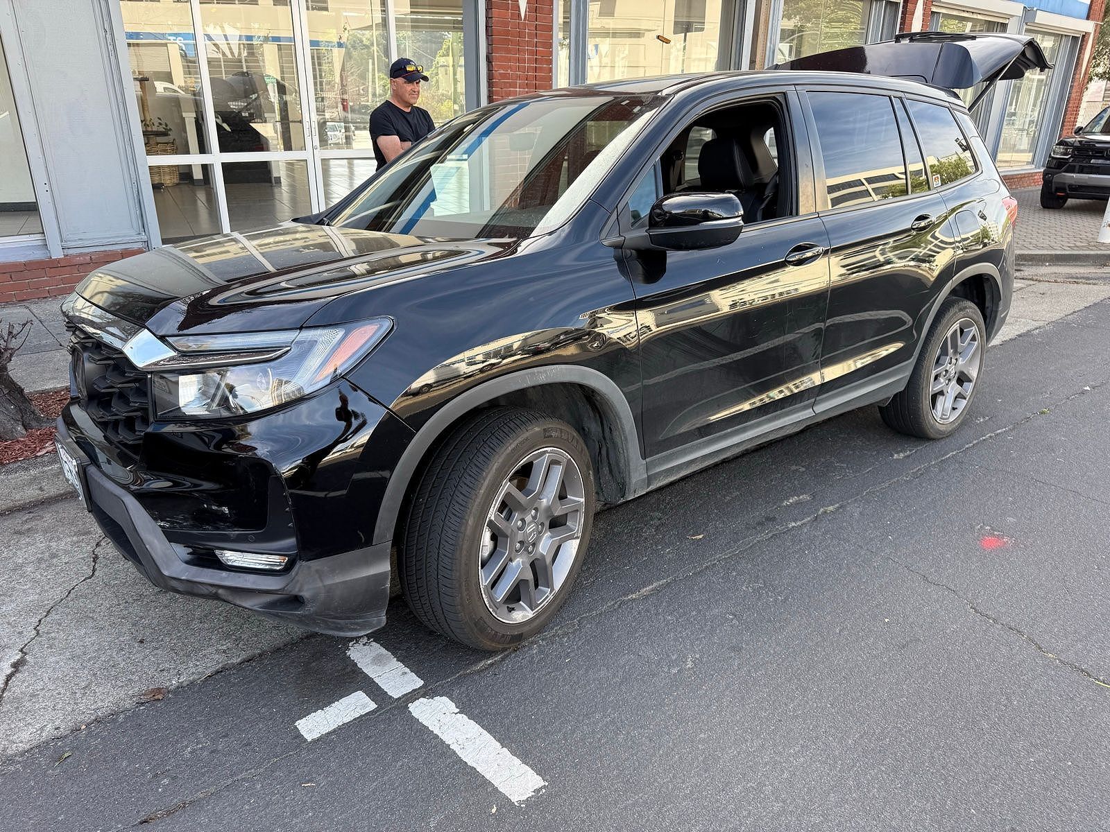 2023 HONDA Passport
