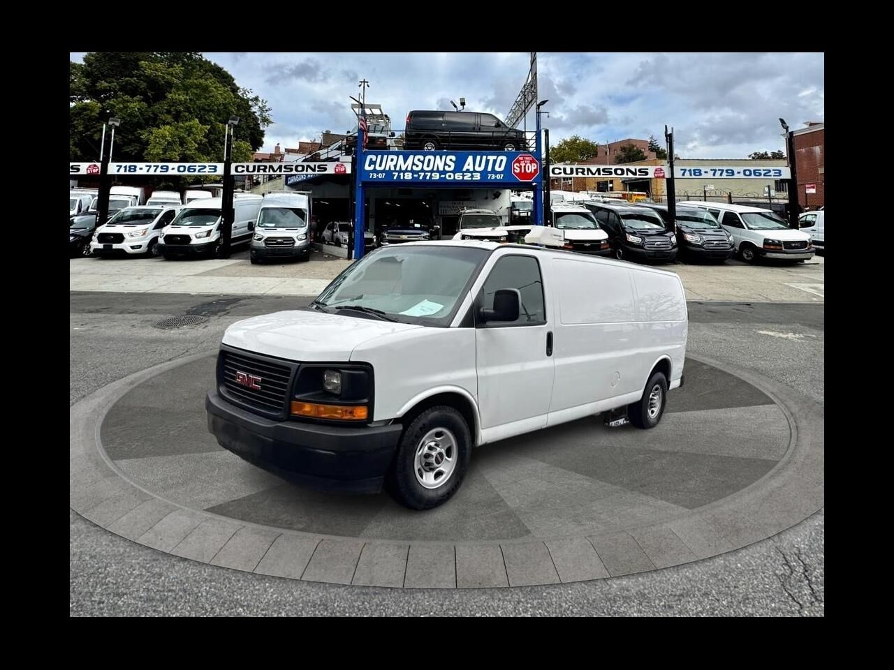 2014 GMC Savana
