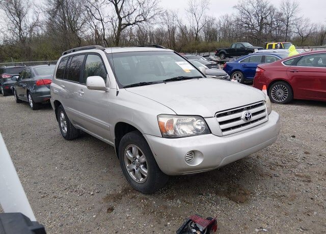 2004 TOYOTA Highlander