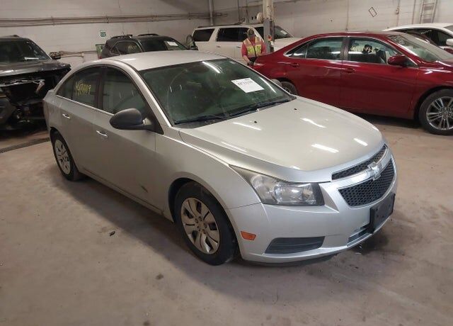 2012 CHEVROLET Cruze