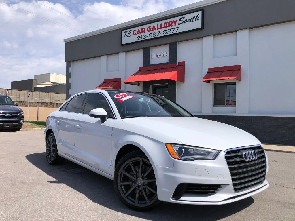 2015 AUDI A3