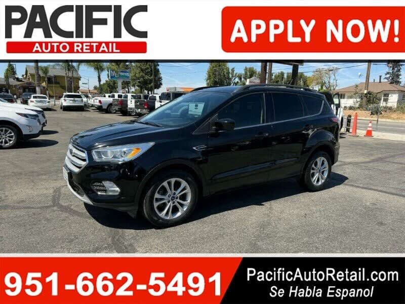 2018 FORD Escape