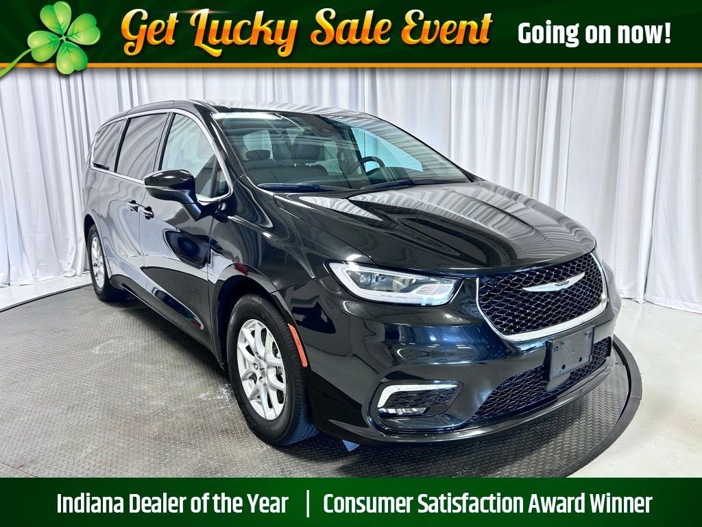 2023 CHRYSLER Pacifica