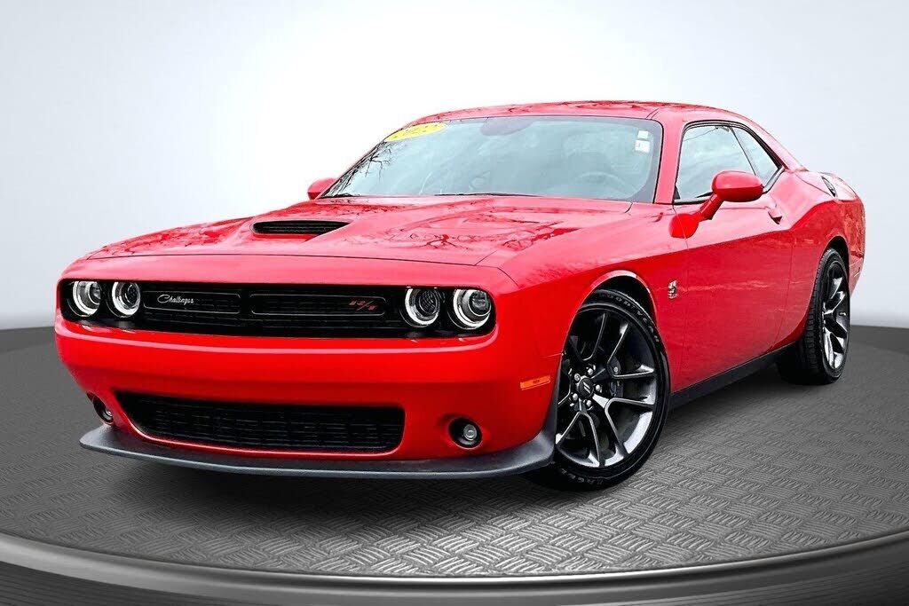 2022 DODGE Challenger