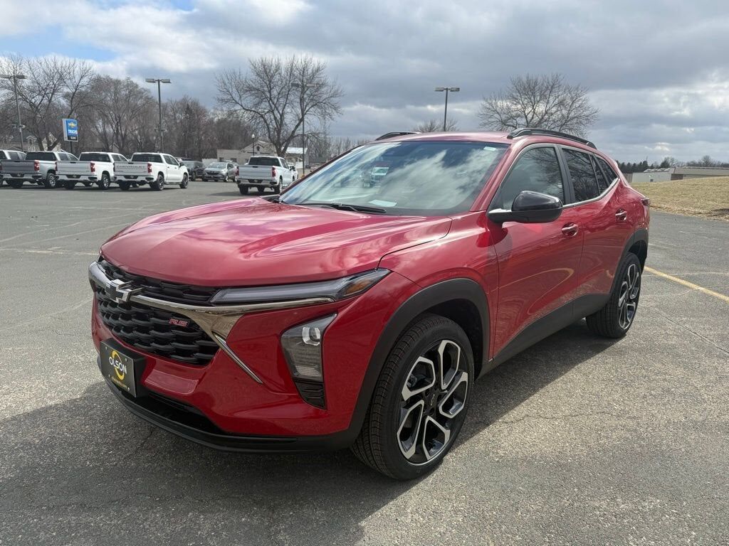2026 CHEVROLET Trax