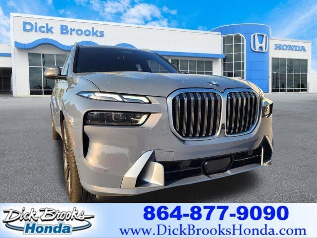 2026 BMW X7