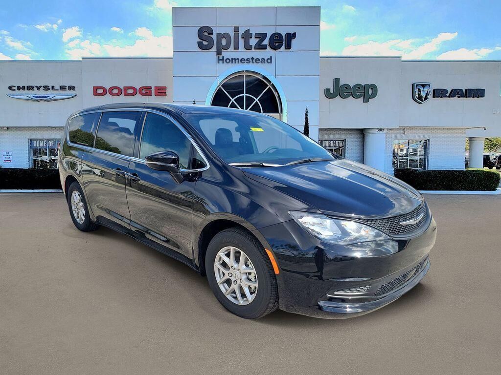 2026 CHRYSLER Voyager