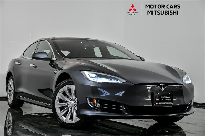 2018 TESLA Model S