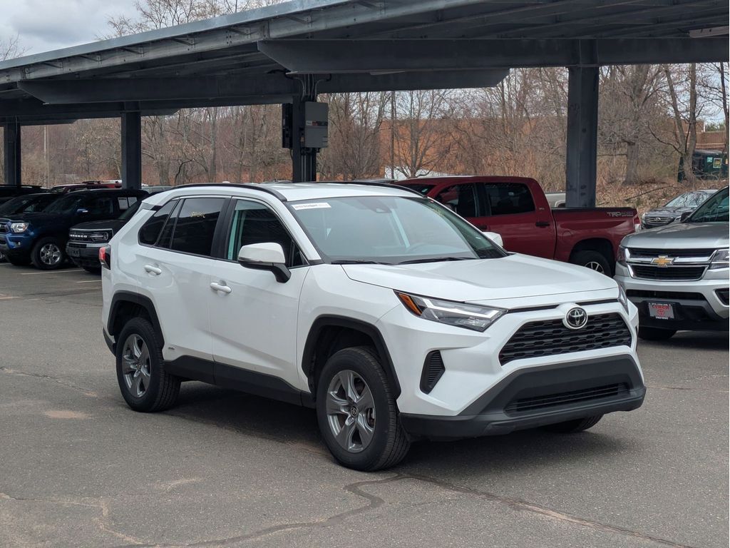 2025 TOYOTA RAV4