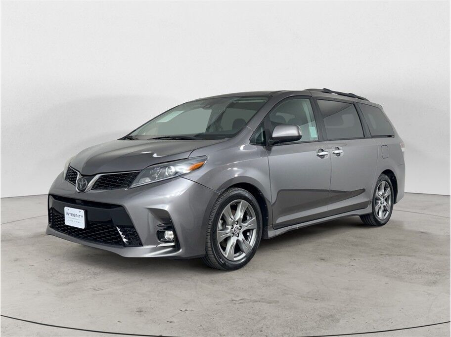2020 TOYOTA Sienna