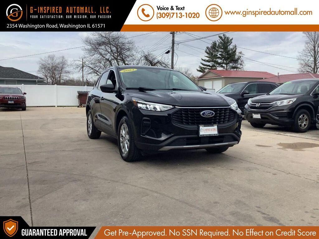 2023 FORD Escape