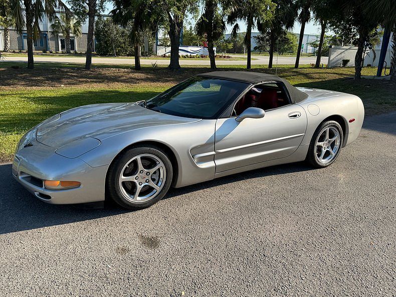 2004 CHEVROLET Corvette