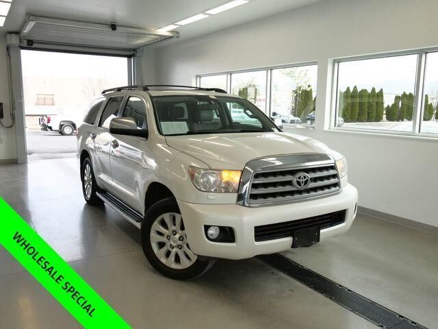 2012 TOYOTA Sequoia