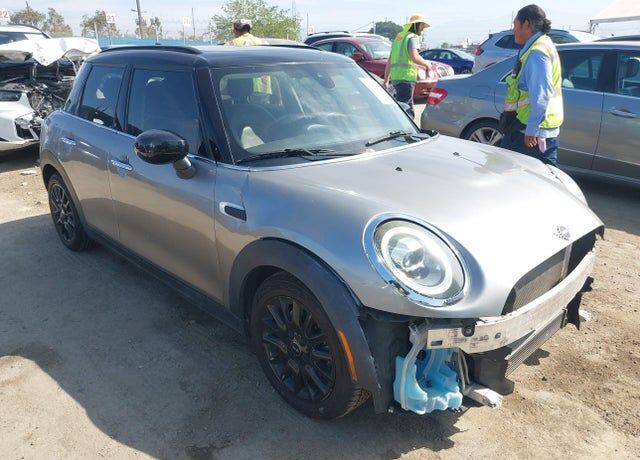 2020 MINI Cooper