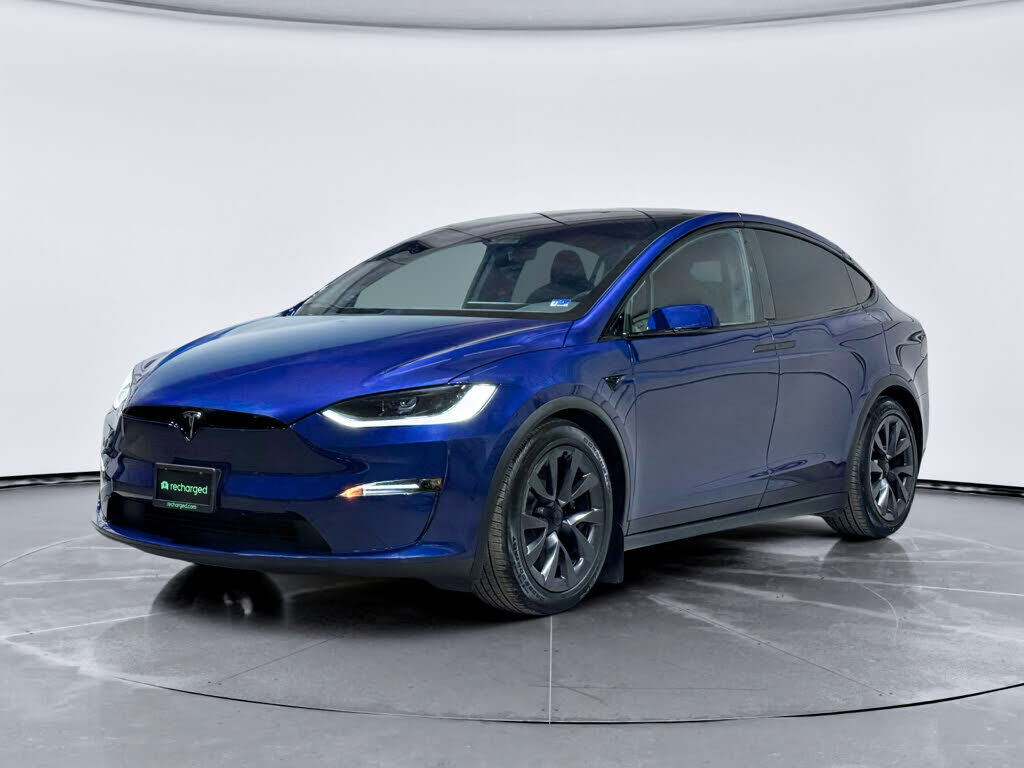 2024 TESLA Model X