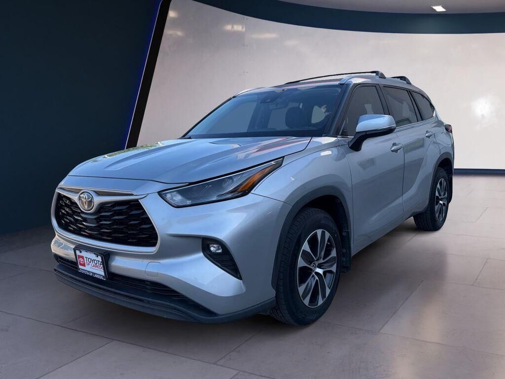 2023 TOYOTA Highlander