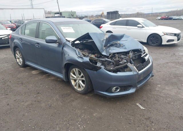 2013 SUBARU Legacy
