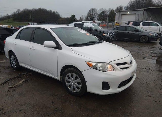 2011 TOYOTA Corolla