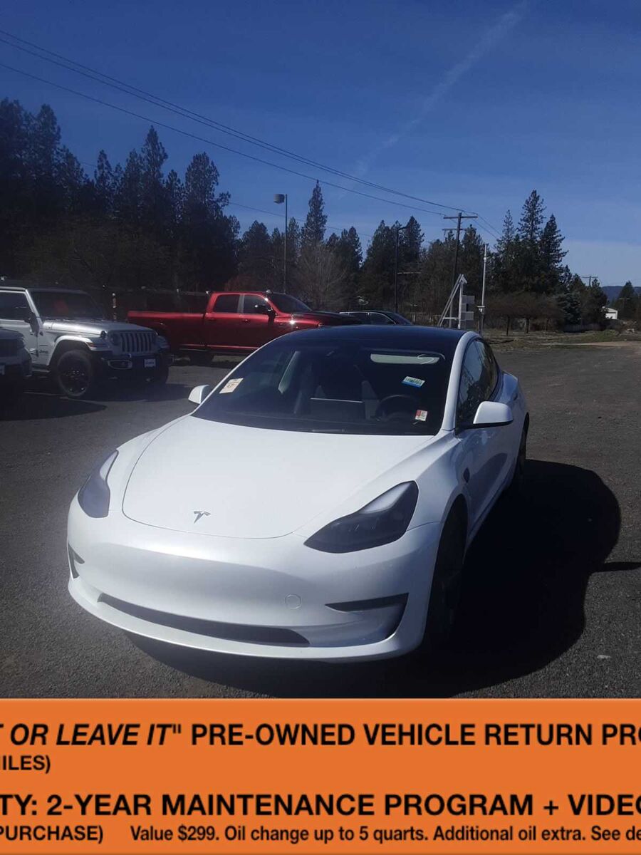 2023 TESLA Model 3