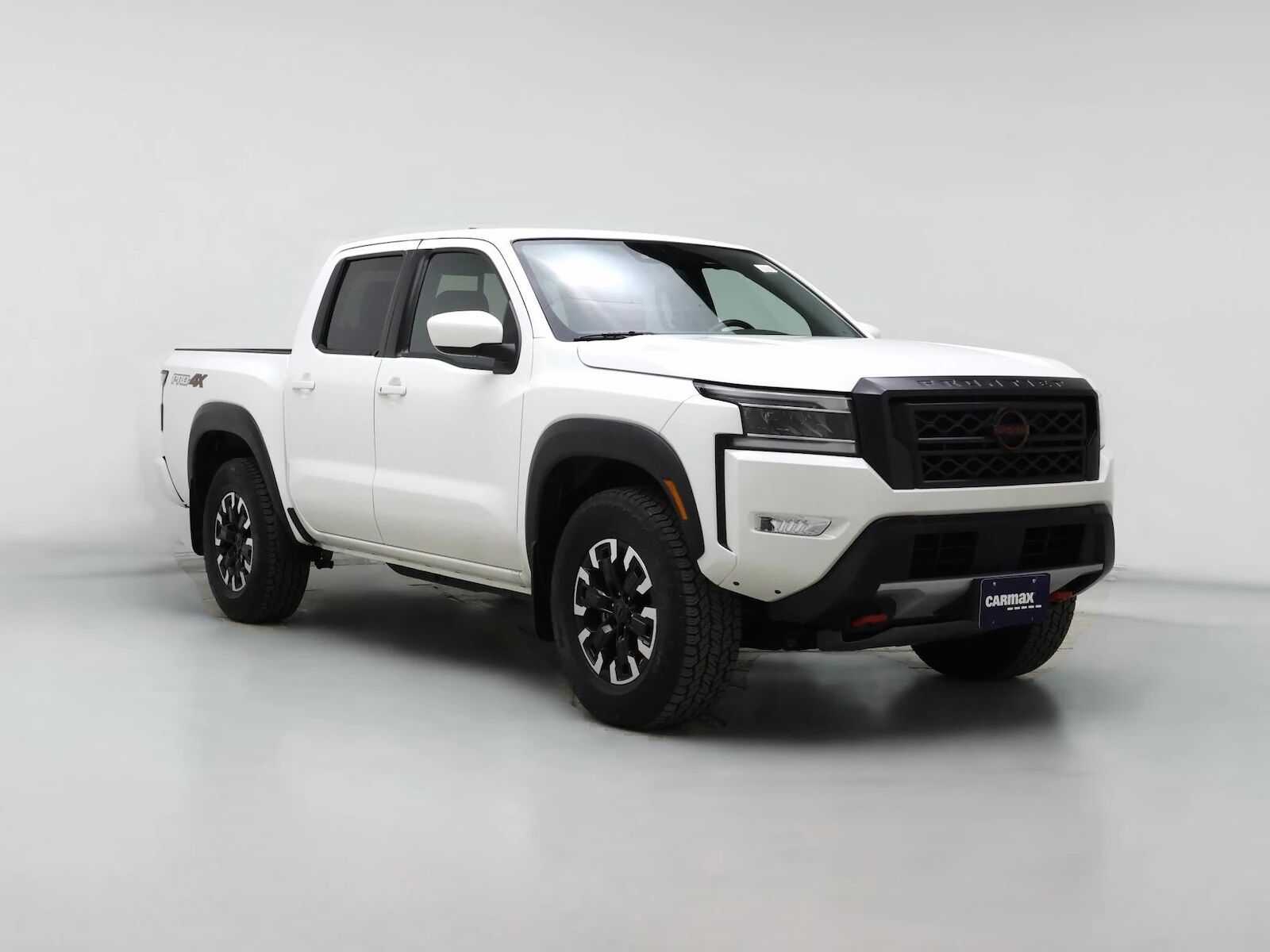 2024 NISSAN Frontier