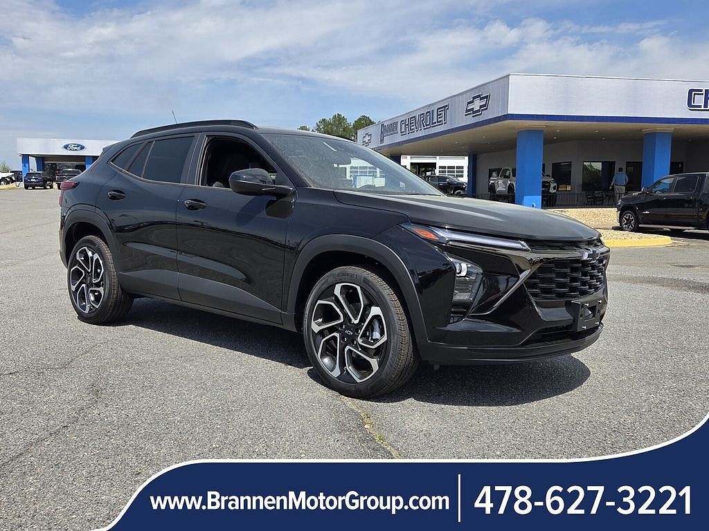 2026 CHEVROLET Trax