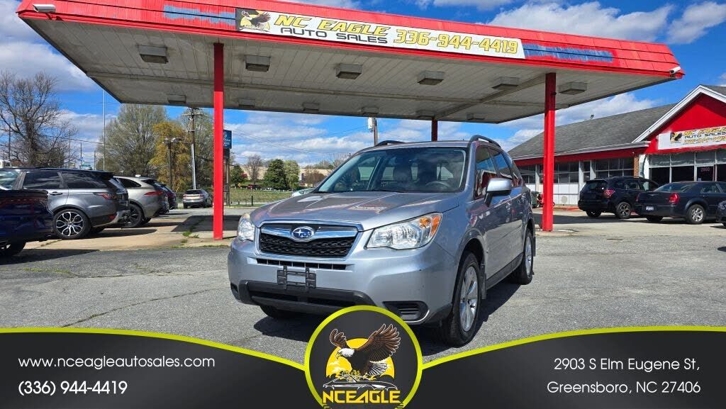 2015 SUBARU Forester