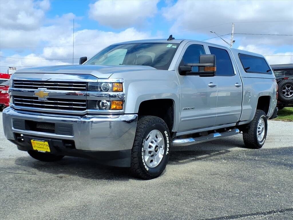 2018 CHEVROLET Silverado
