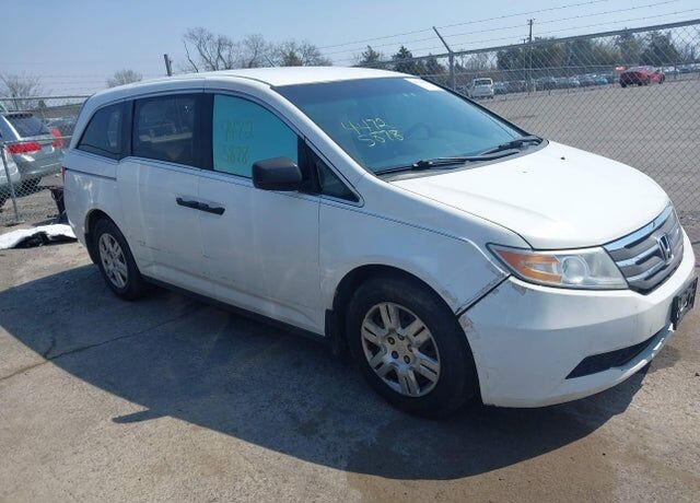 2013 HONDA Odyssey