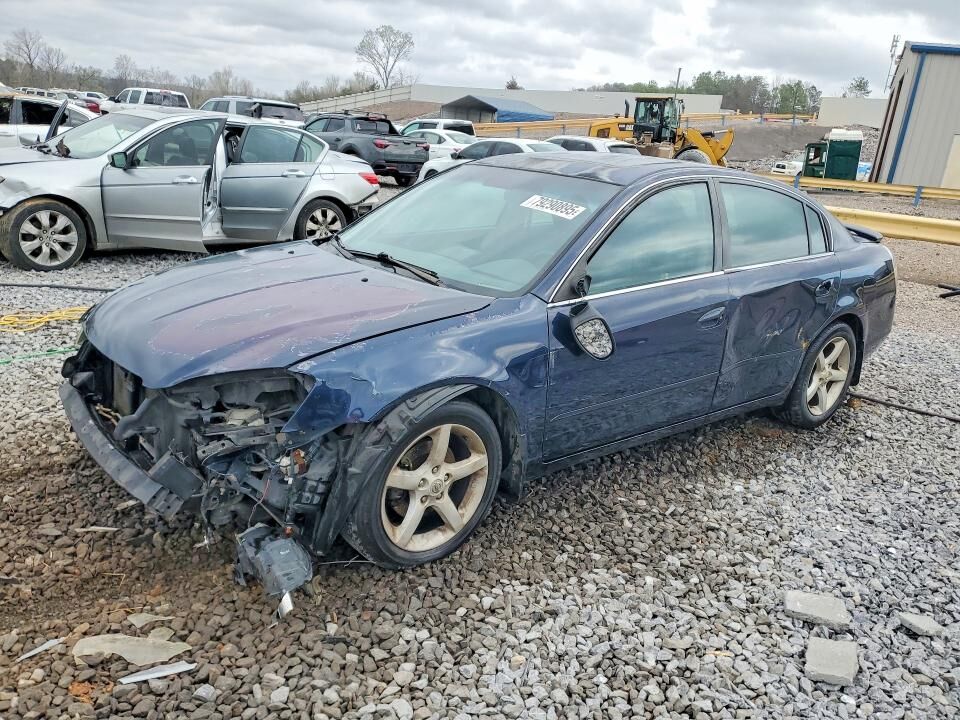 2005 NISSAN Altima
