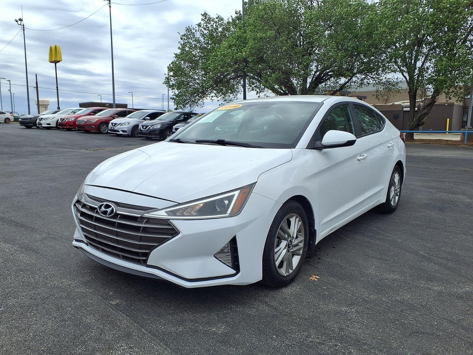 2019 HYUNDAI Elantra