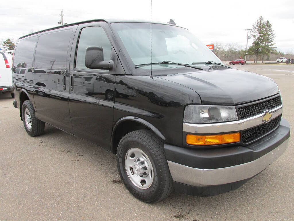 2018 CHEVROLET Express