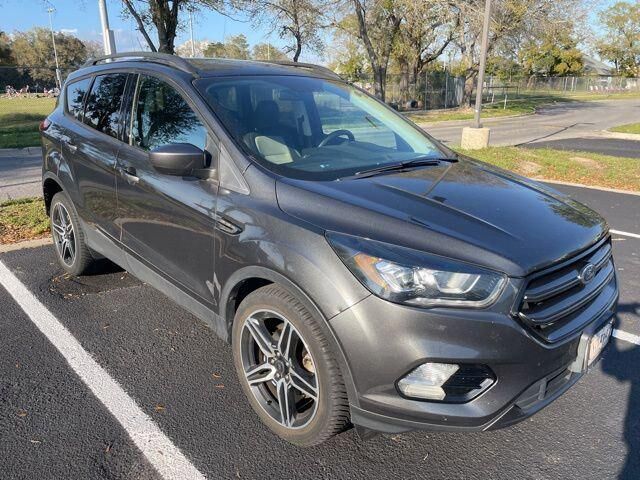 2019 FORD Escape