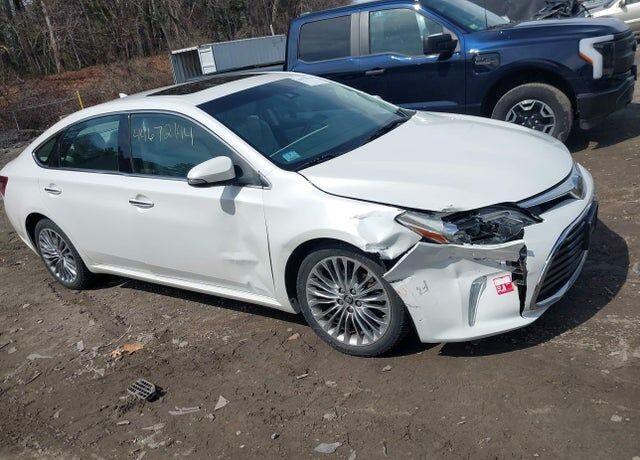 2018 TOYOTA Avalon
