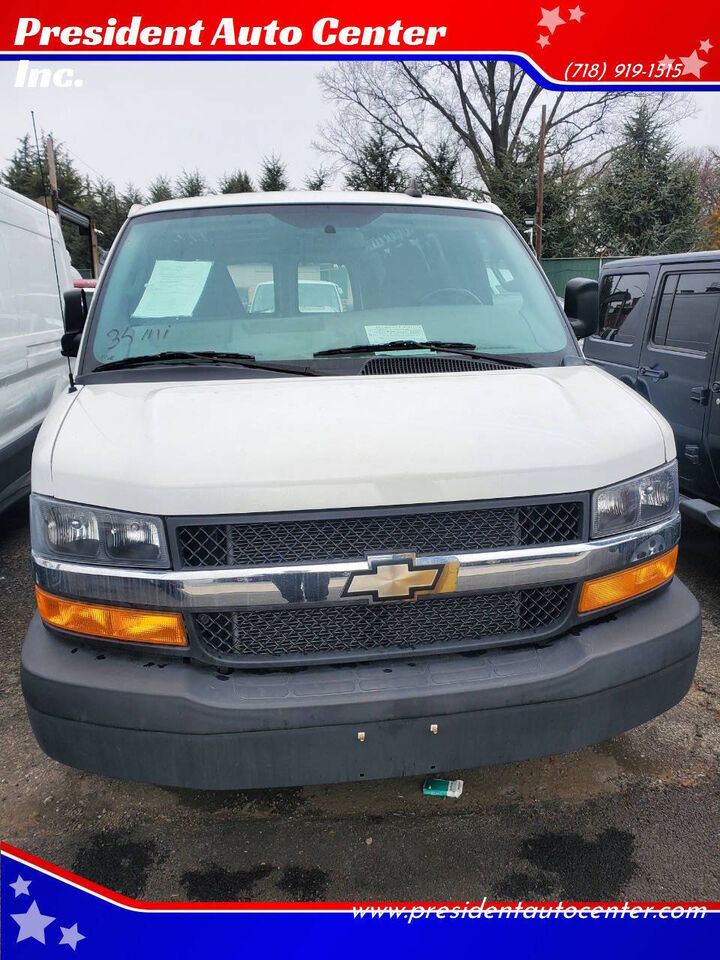 2021 CHEVROLET Express