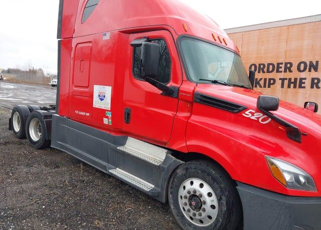 2019 FREIGHTLINER New Cascadia 126" Sleepercab