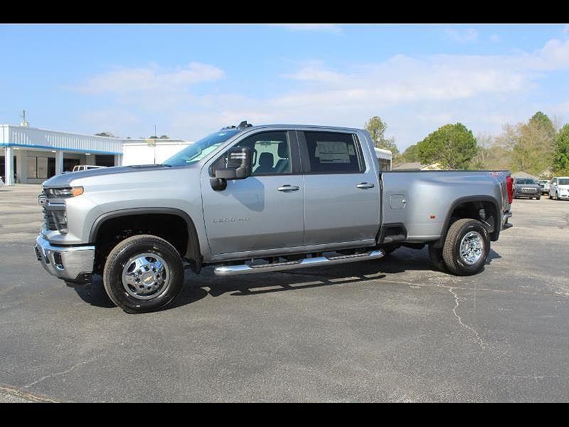 2026 CHEVROLET Silverado HD