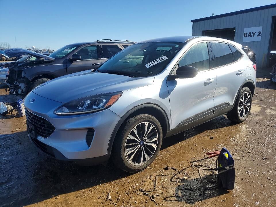 2022 FORD Escape