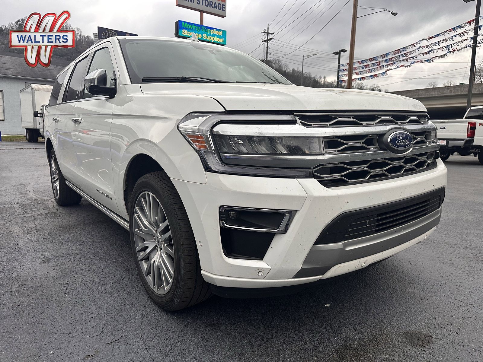 2024 FORD Expedition