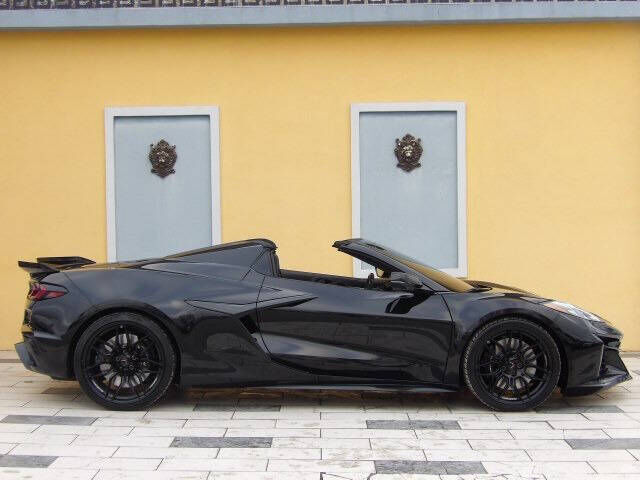 2025 CHEVROLET Corvette