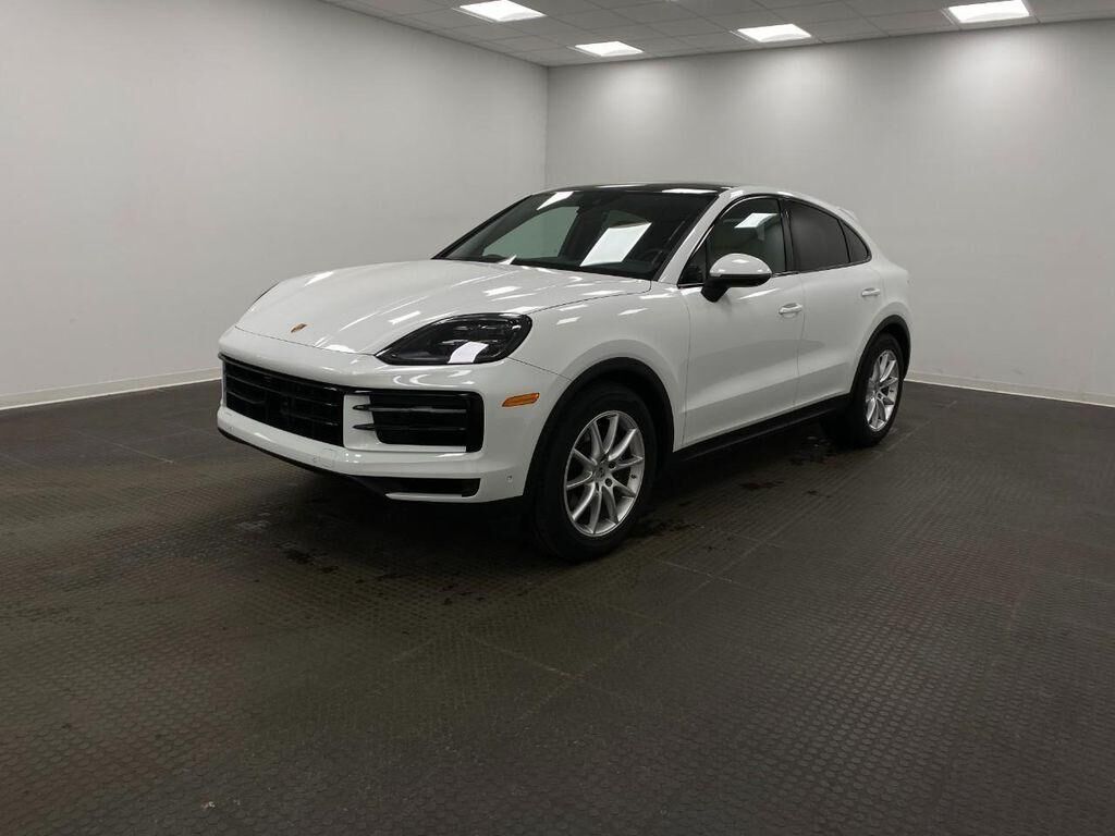 2026 PORSCHE Cayenne