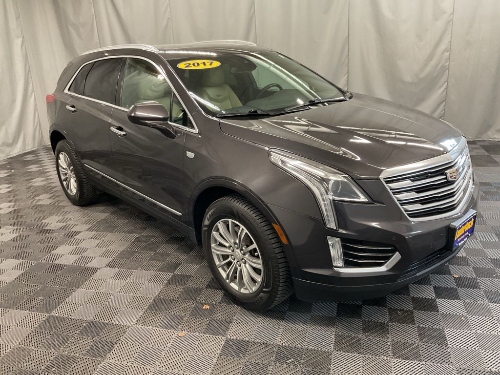 2017 CADILLAC XT5