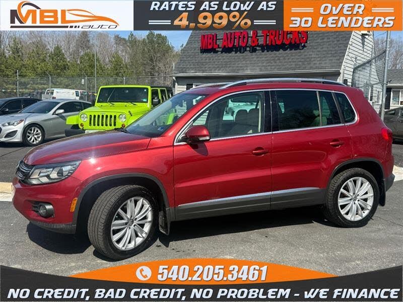 2016 VOLKSWAGEN Tiguan