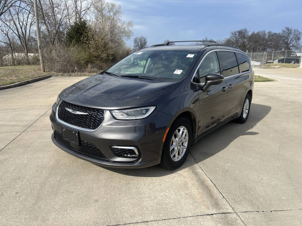 2022 CHRYSLER Pacifica