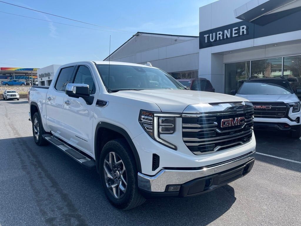 2025 GMC Sierra