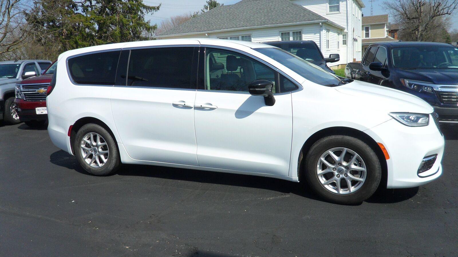 2024 CHRYSLER Pacifica